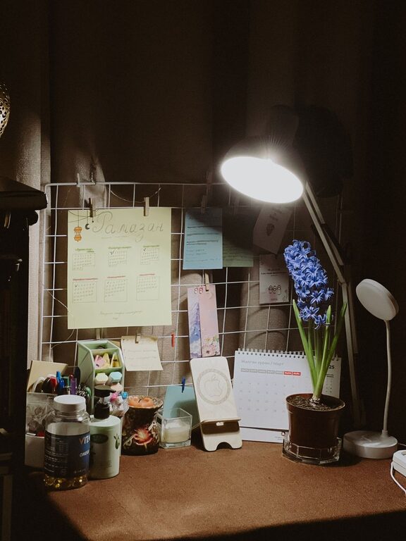 Tips for Creating a Cozy and Inviting Home Workspace